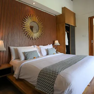https://dwina-villa-batu-belig.ubudhotelsnow.com