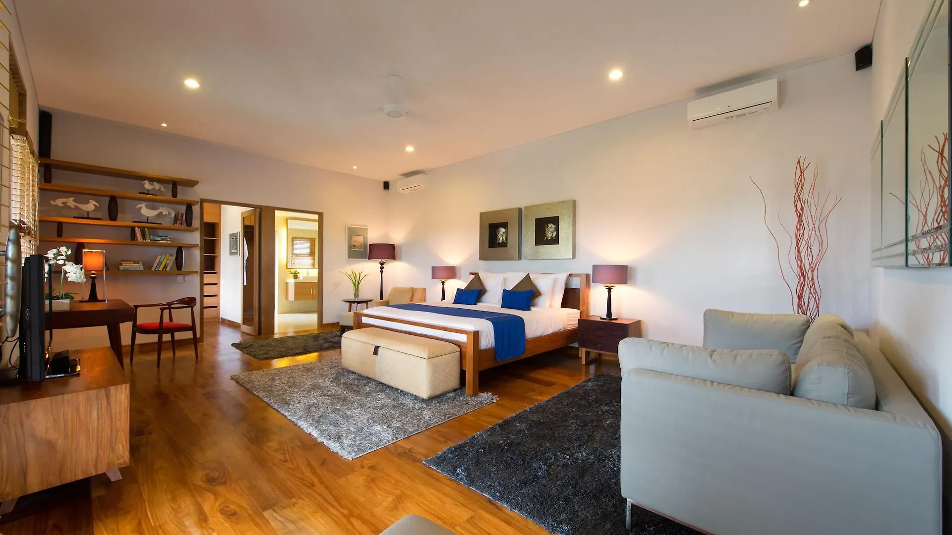 Villa Kinaree Estate Seminyak